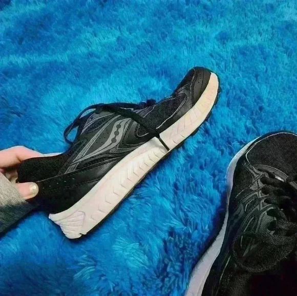 Saucony Cohesion 13 Women's Running Shoe Size 9 - Picture 8 of 16